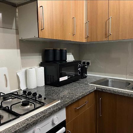 New Build 5 Bedroom In Hackney. Central Лондон Экстерьер фото